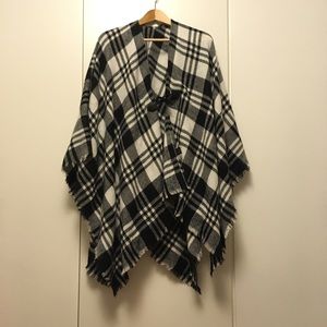 Black & white Gingham check poncho